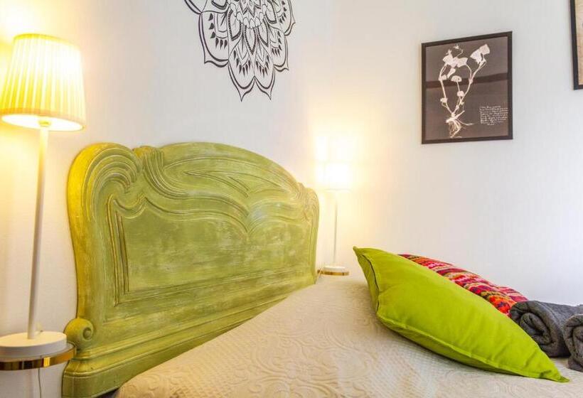 펜션 Paz & Amor Guest House   Peace & Love