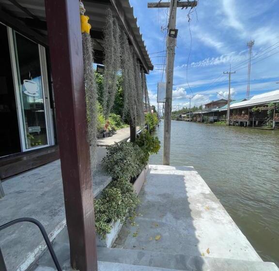 膳宿费 Reuan Vilawan