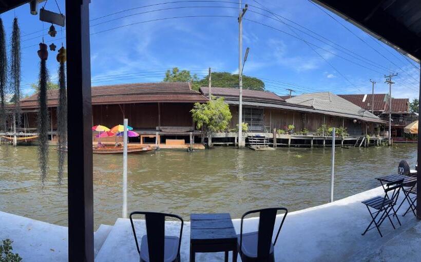 膳宿费 Reuan Vilawan