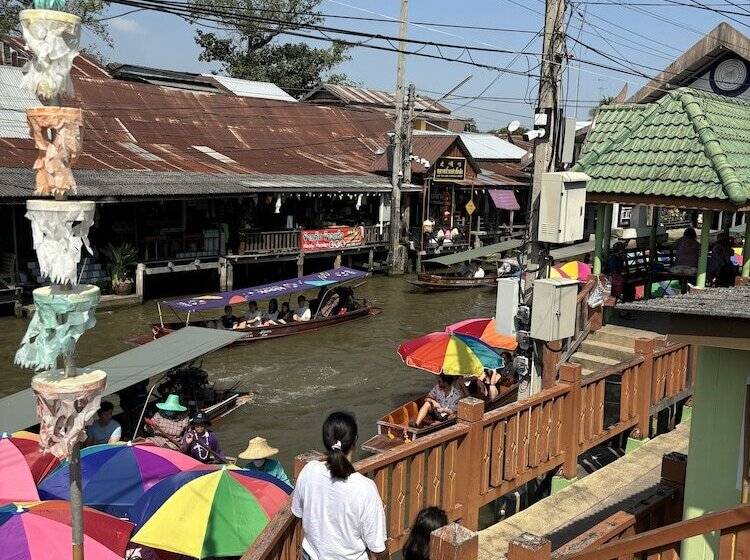 פנסיון Reuan Vilawan