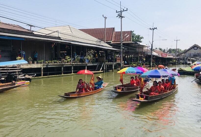 膳宿费 Reuan Vilawan