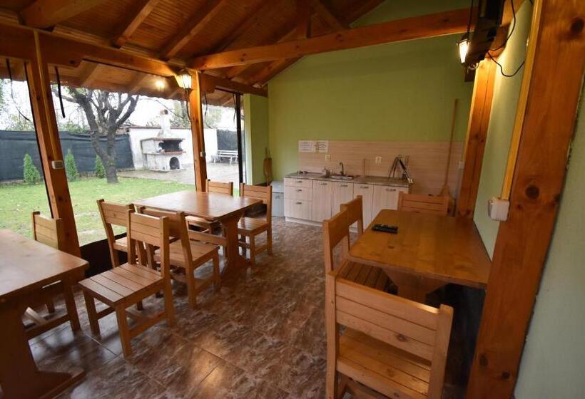 פנסיון Simada Green Guest House