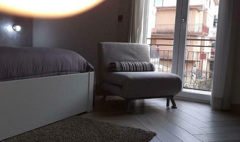 Пансион The Attic