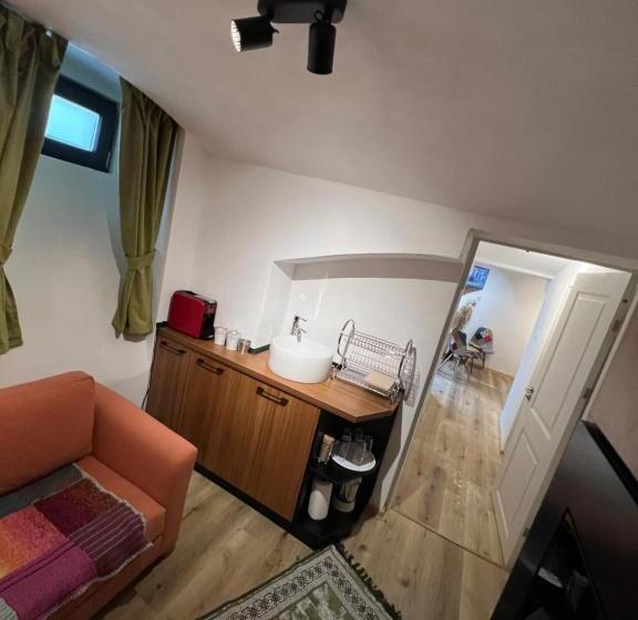 ペンション Timhouse