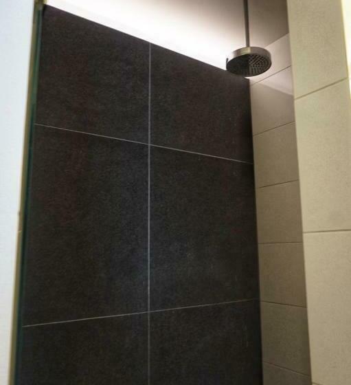 تختخواب و صبحانه Bed & Wellness Boxtel, Luxe Kamer Met Airco En Eigen Badkamer