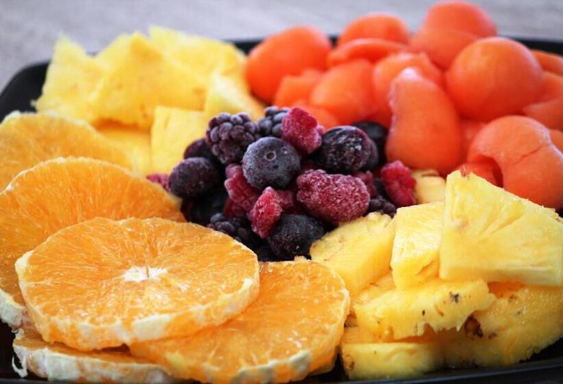 Beach Break B&b   Deluxe Suites