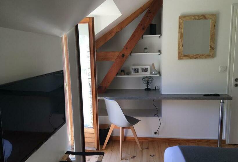 ベッドアンドブレックファースト Au Bord De L Eau