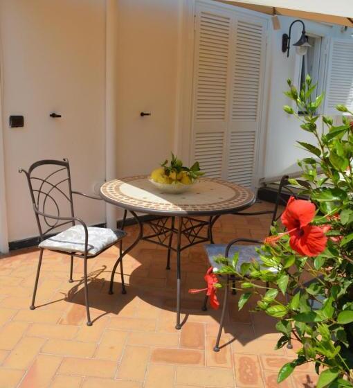 مبيت وإفطار Baia Della Serenità