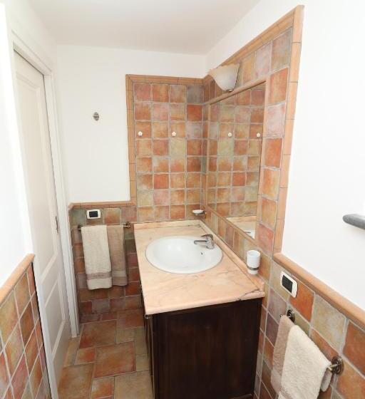 مبيت وإفطار Baia Della Serenità