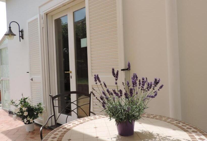 مبيت وإفطار Baia Della Serenità