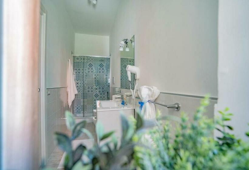 مبيت وإفطار Bebcatia