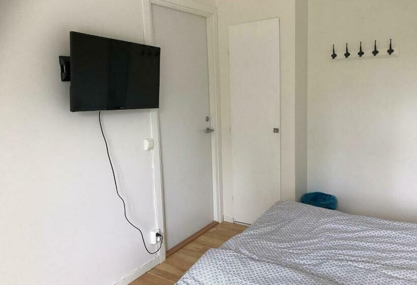 ベッドアンドブレックファースト Bergåsa Bed & Kitchen Drängsered