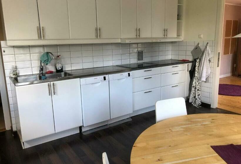 민박 Bergåsa Bed & Kitchen Drängsered