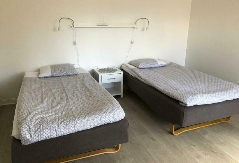 ベッドアンドブレックファースト Bergåsa Bed & Kitchen Drängsered