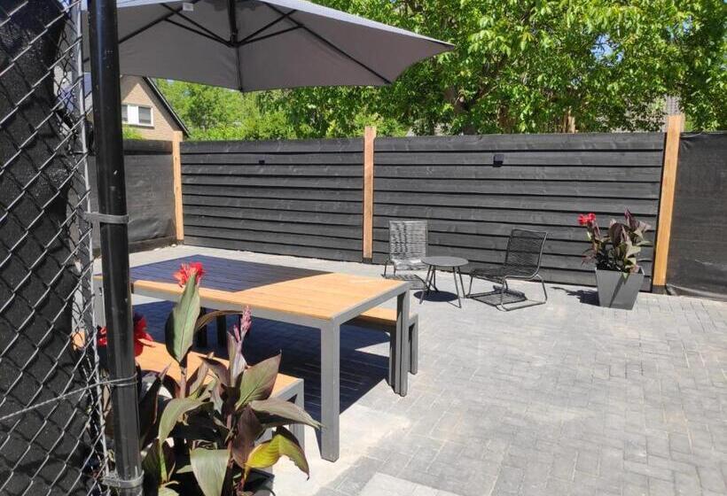 ベッドアンドブレックファースト Bij Ons  Niek