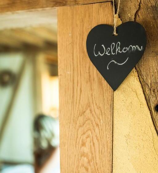 مبيت وإفطار Boerderaaj