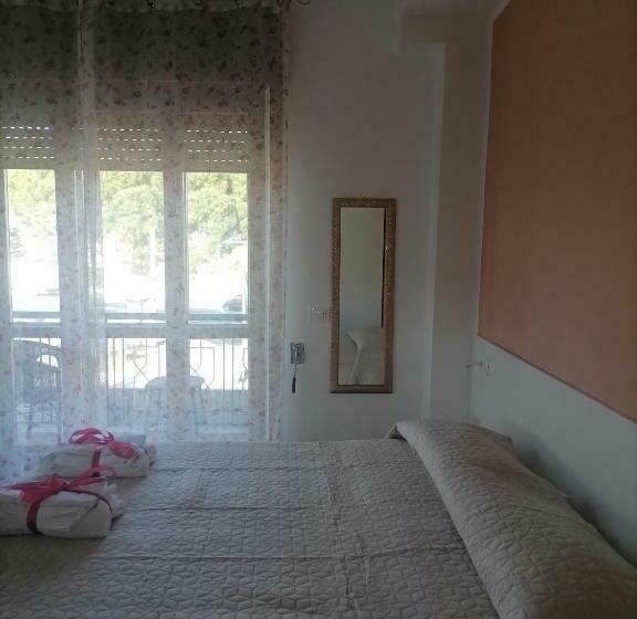 Bed and Breakfast Domus Hera