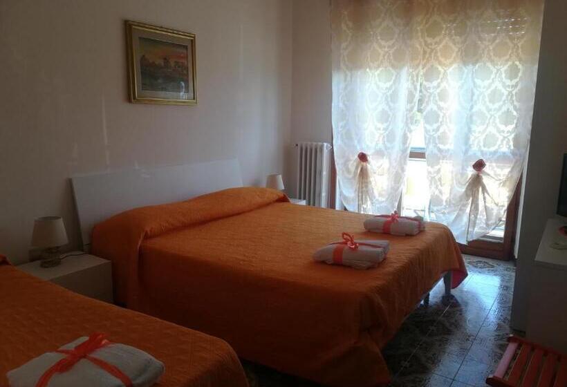 Bed and Breakfast Domus Hera