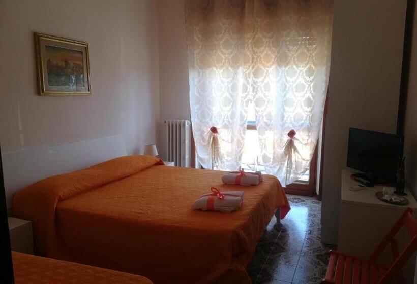 Bed and Breakfast Domus Hera
