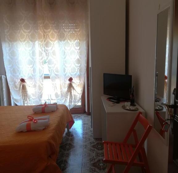 Bed and Breakfast Domus Hera