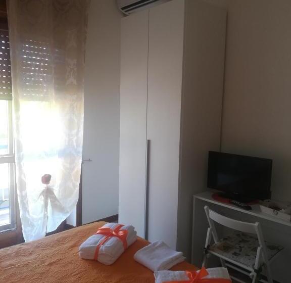 Bed and Breakfast Domus Hera