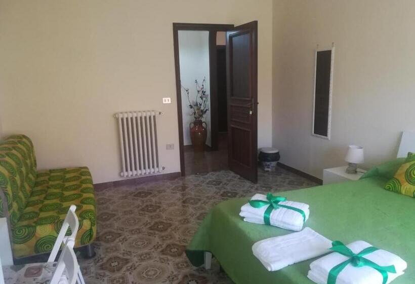 Bed and Breakfast Domus Hera