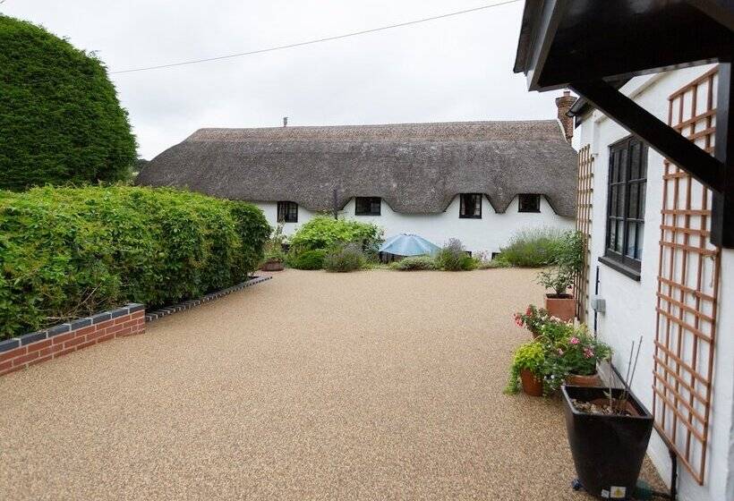 مبيت وإفطار Guest Suite At 31 Little England