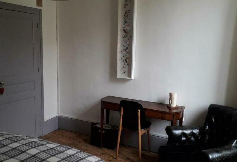 ベッドアンドブレックファースト L Ancienne Comédie