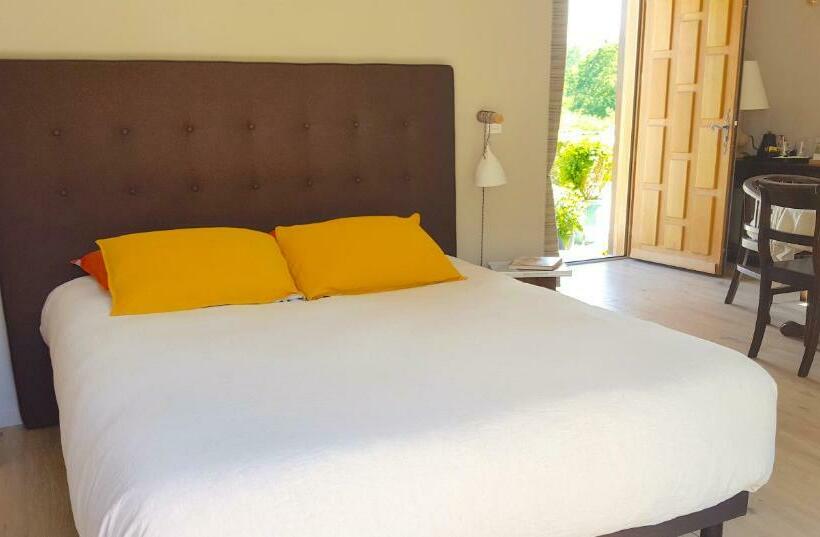 Bed and Breakfast L Herbe Aux Vaches