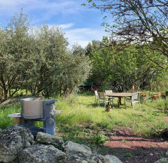 مبيت وإفطار Locations Insolites Vie En Plein Air Cabane Et Tipi Bastide Bellugue Maison D Hôtes Reseau Bienvenue