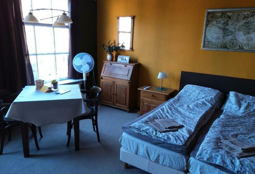 住宿加早餐 Le Penseur