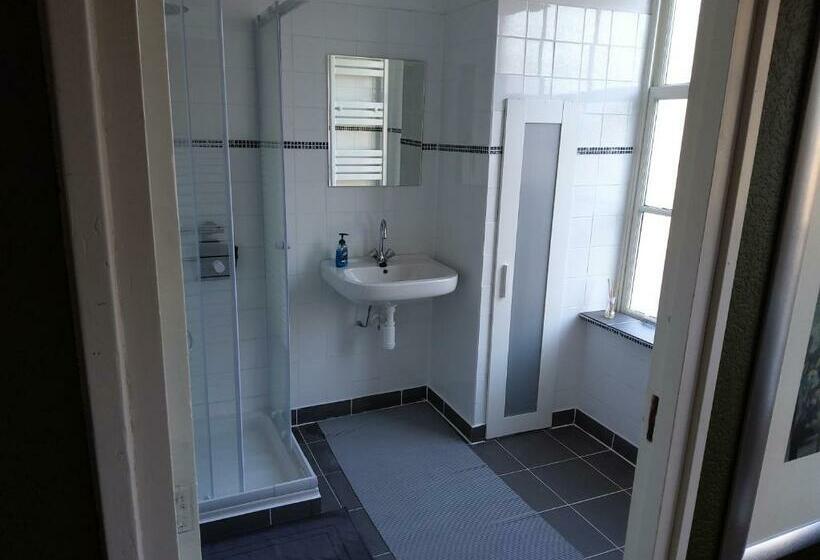 住宿加早餐 Le Penseur