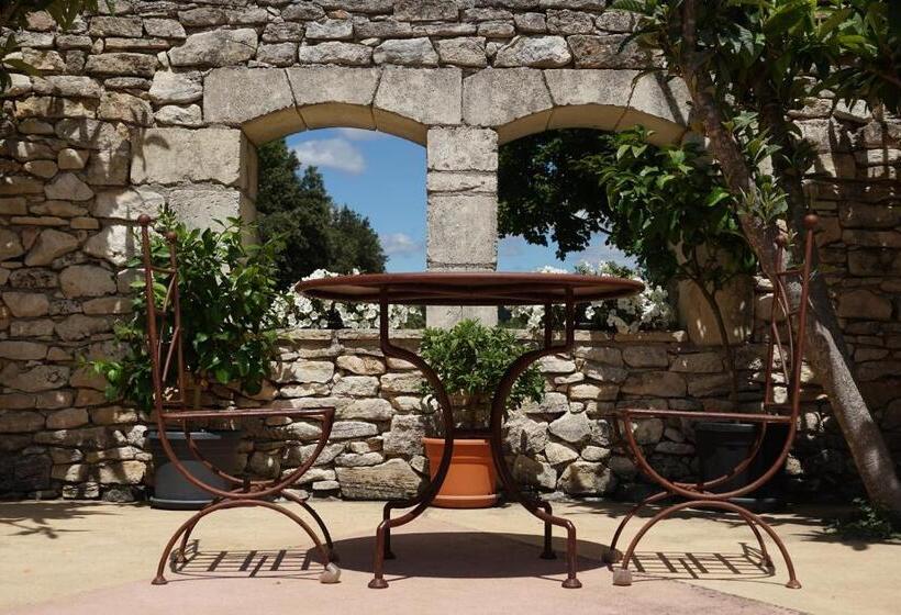 مبيت وإفطار Les Néfliers Chambre D Hôtes