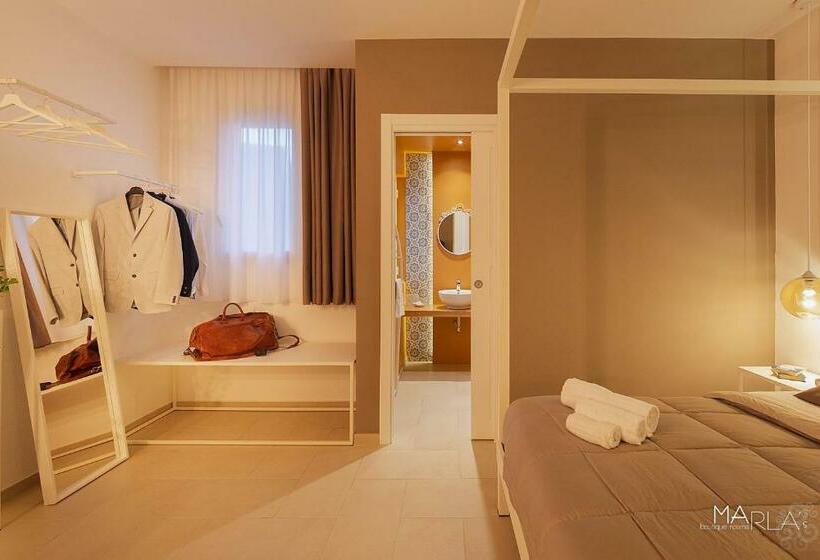 צימר Marla S Boutique Rooms