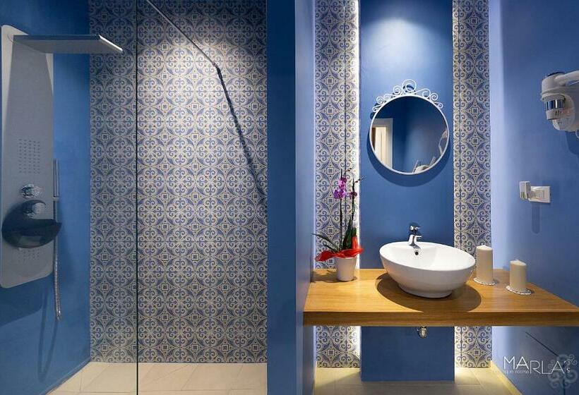 צימר Marla S Boutique Rooms