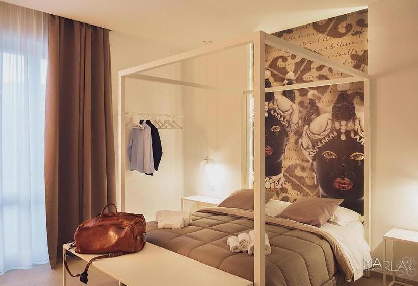 צימר Marla S Boutique Rooms