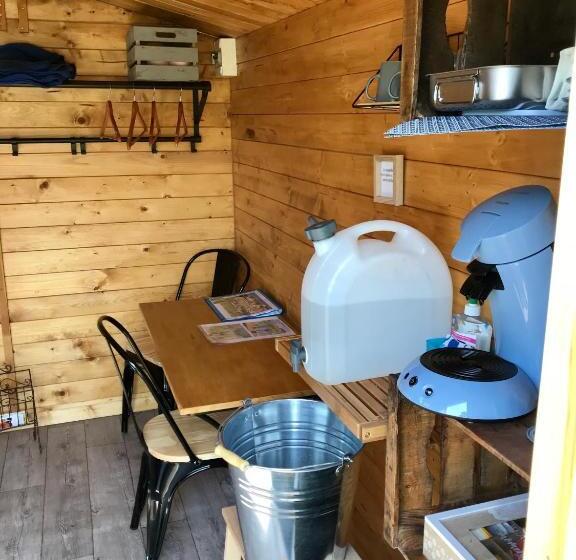 مبيت وإفطار Locations Insolites Vie En Plein Air Cabane Et Tipi Bastide Bellugue Maison D Hôtes Reseau Bienvenue