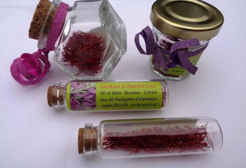 مبيت وإفطار Presbytère D Arpentian