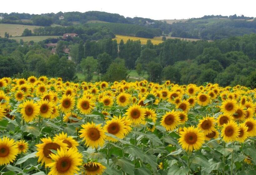 مبيت وإفطار Presbytère D Arpentian