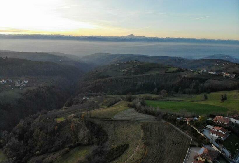 مبيت وإفطار Villa Belvedere Langhe
