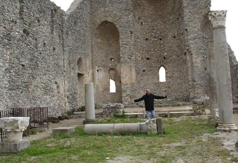 Dint A Torre Bed And Breakfast