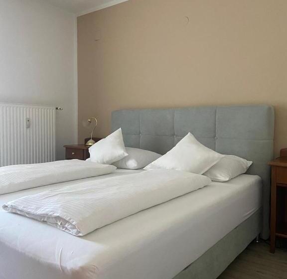 בית מלון כפרי Fremdenzimmer& Appartementhaus Blassnig