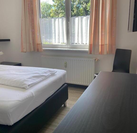 בית מלון כפרי Fremdenzimmer& Appartementhaus Blassnig