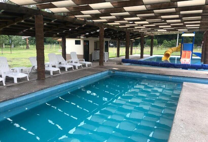 Отель Posada Campestre Tasquillo