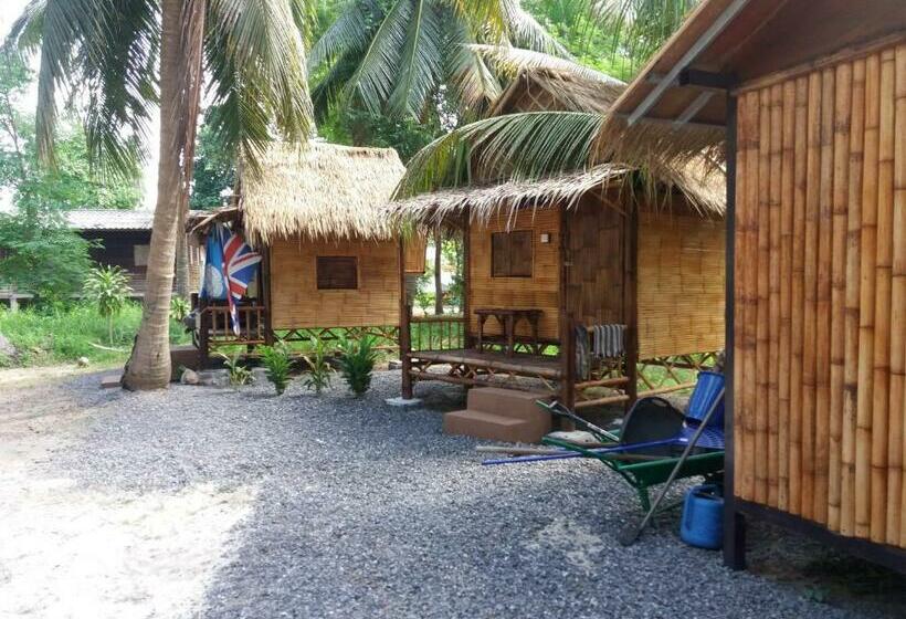 فندق Seacroft Bamboo Village