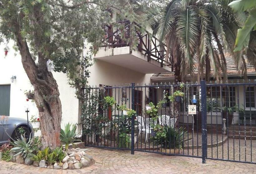 Mavilla Stellenbosch B&b