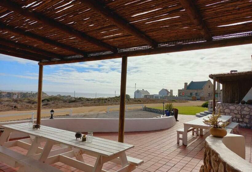 بنسيون Abalone Guesthouse