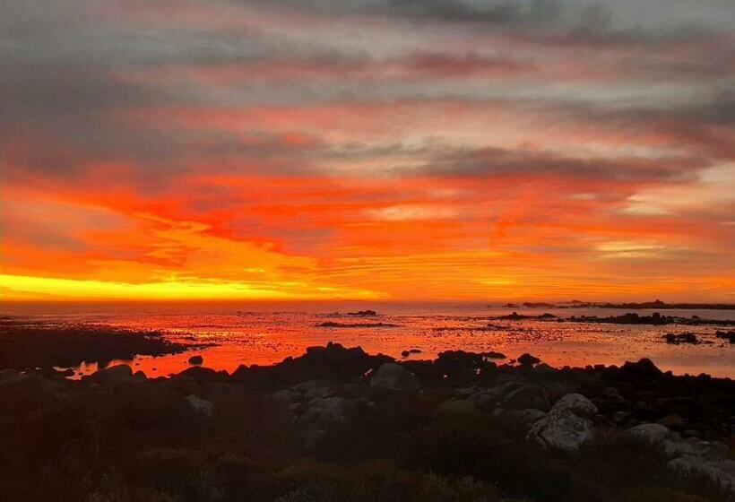 بنسيون Abalone Guesthouse