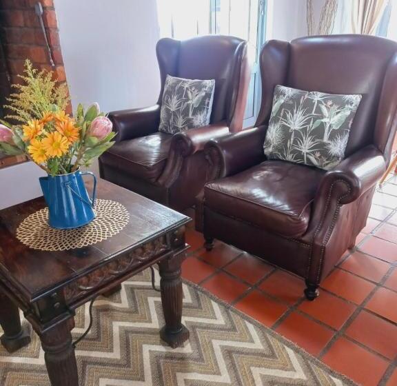 بنسيون Abalone Guesthouse