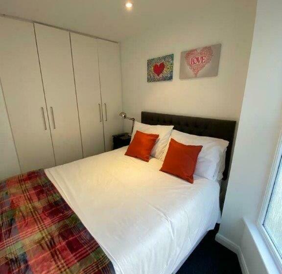 ペンション Beachside House